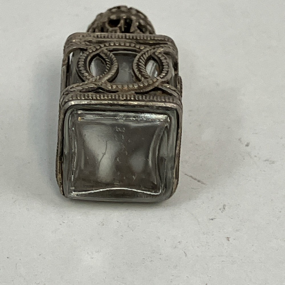 Vtg Mini Perfume Bottle Silver-Tone Lattice Over Glass Applicator Attached Empty