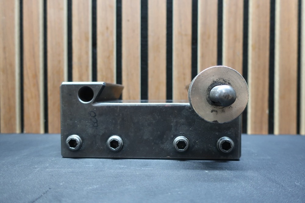 ALORIS EA1 | 1.5" Quick Change Tool Holder