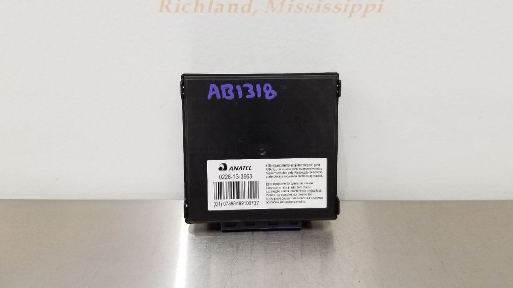 15 CADILLAC ESCALADE THEFT LOCKING KEYLESS ENTRY MODULE 13595822
