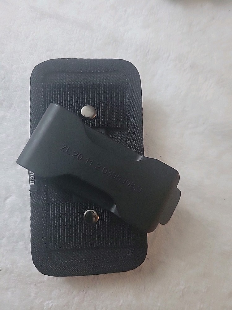 MinChen 360 Tactical Flashlight Pouch Nylon With Elastic Retention (B7)