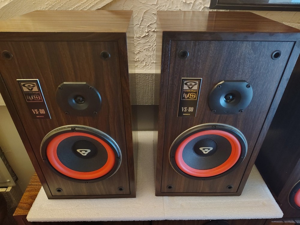 Cerwin Vega VS 80 speakers, one pair