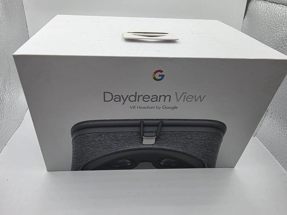 Google Daydream View VR Headset - Slate