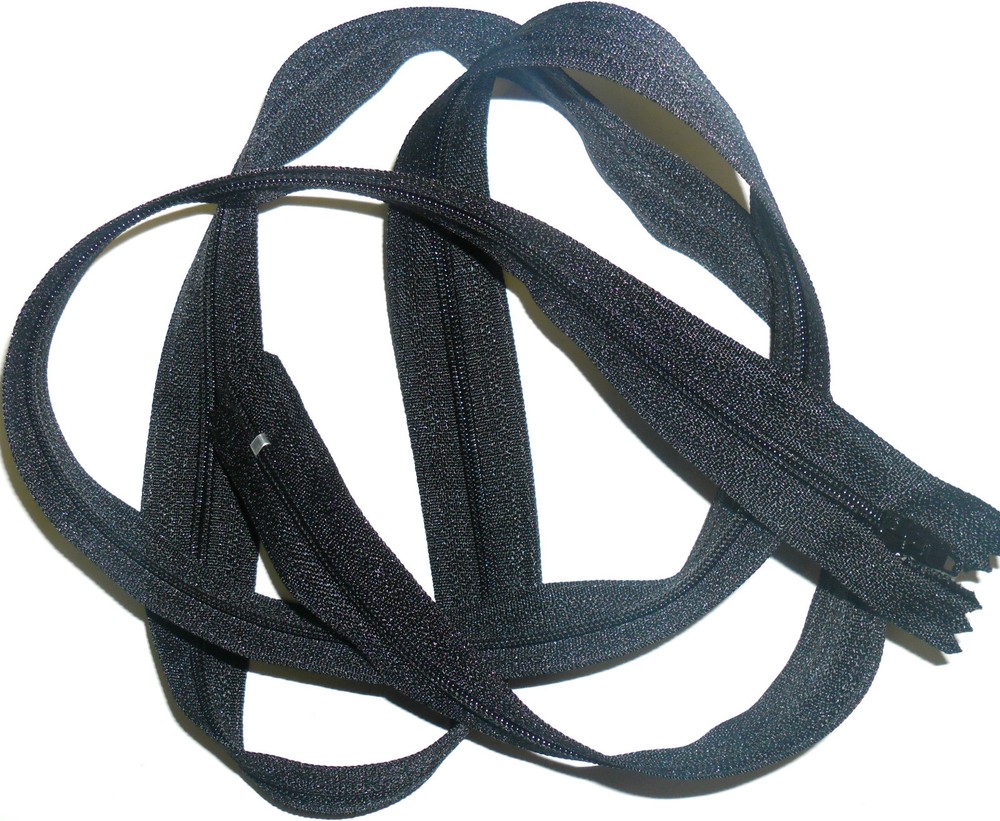 ZIP BLACK 50"/127CM NYLON TEETH, NUMBER 3, CLOSED END