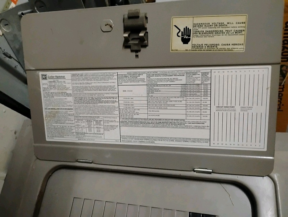 CUTLER HAMMER CR24 125 AMP LOAD CENTER. PREOWNED