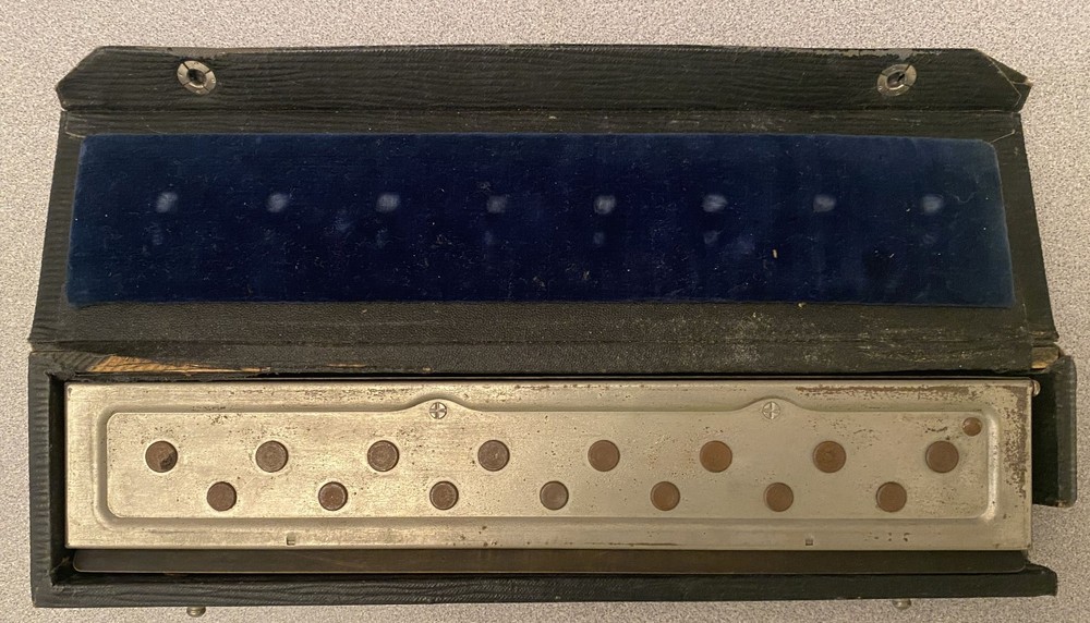 Addometer – Reliable Typewriter & Adding Machine