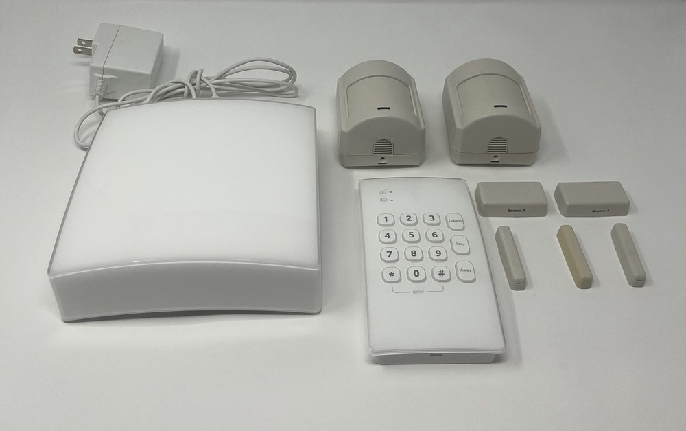 FRONTPOINT FPHUB1 Home Security System HUB & Power Supply - Turns On