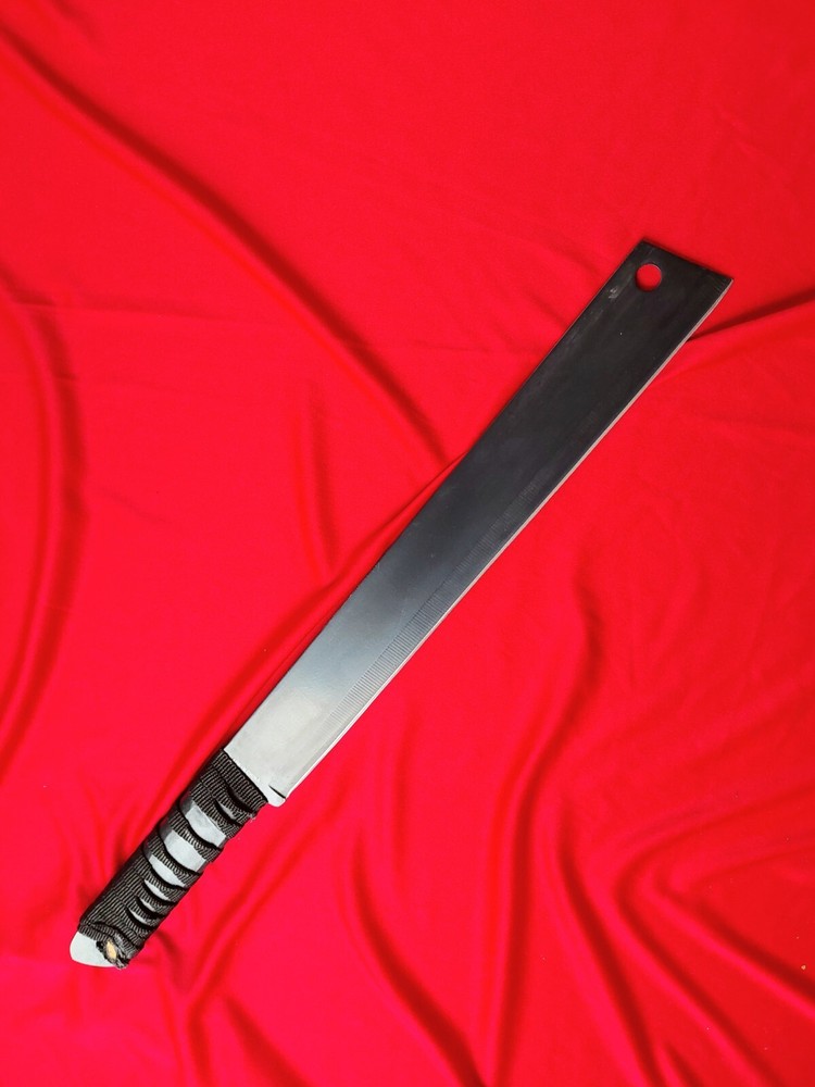 17" Inch Jungle Machete with Sheath.