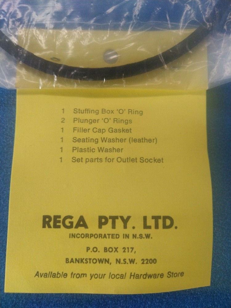 Rega Polythene Fire Fighter Pump Backpack Service Lit PT99 NOS