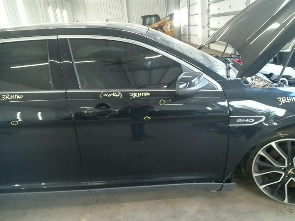 TAURUS 2017 Keys/Latches/Locks 104912639