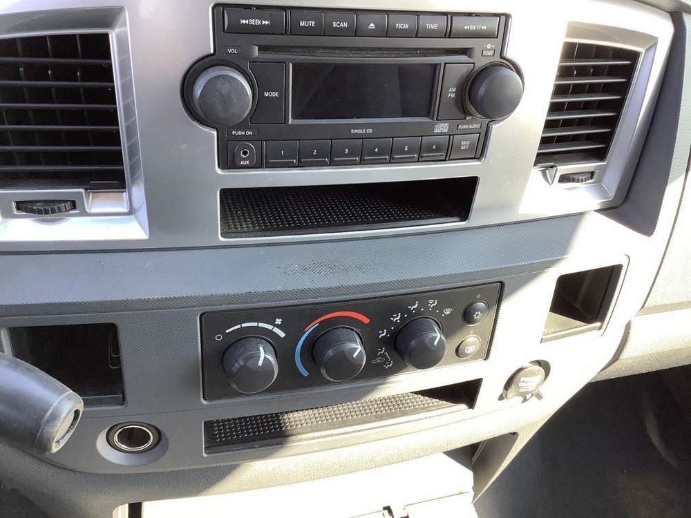 TDODR1500 2007 Glove Box 4958825