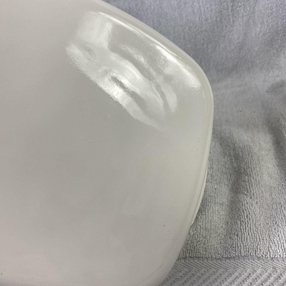 CorningWare Shadow Iris Casserole Pan A-1-B 1L White Floral Baking Dish