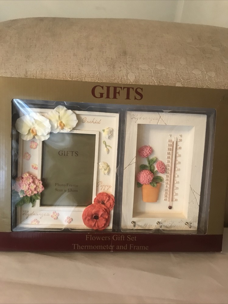 Flowers gift set thermometer and frame (2 Frames) New With Box