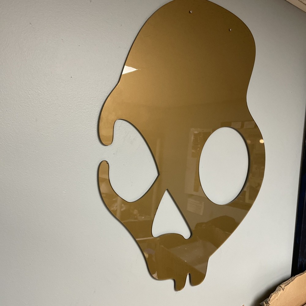 skull candy sign Plastic