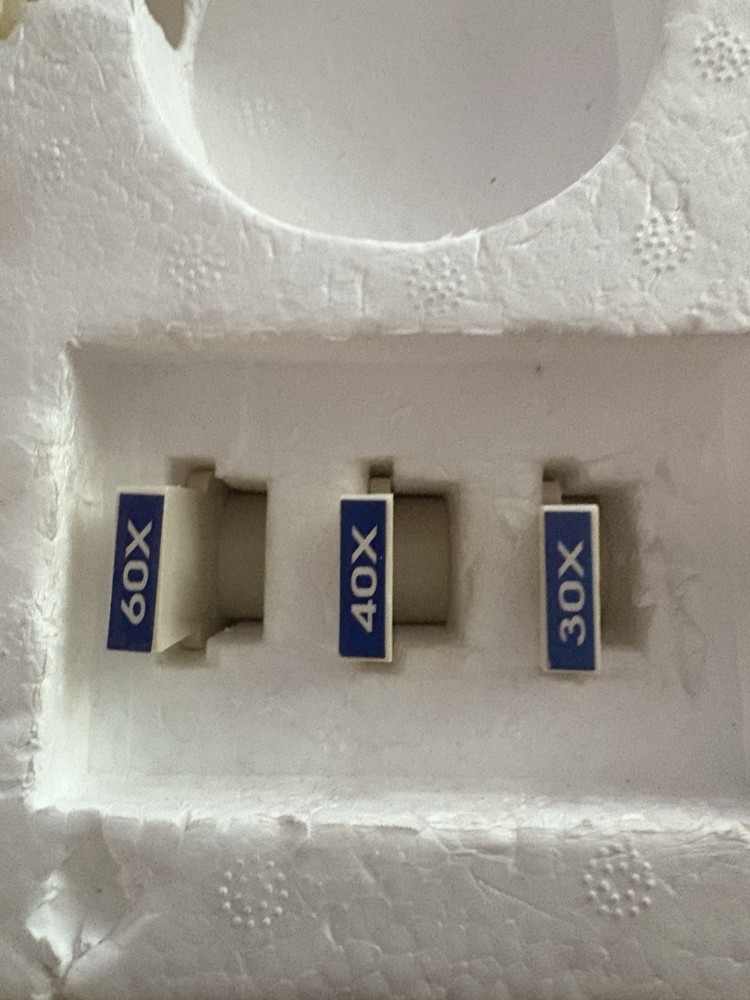 Vintage MICRO-SCIENCE MEGA SCREEN MICROSCOPE 62 PCS 1998-Used/Powers On