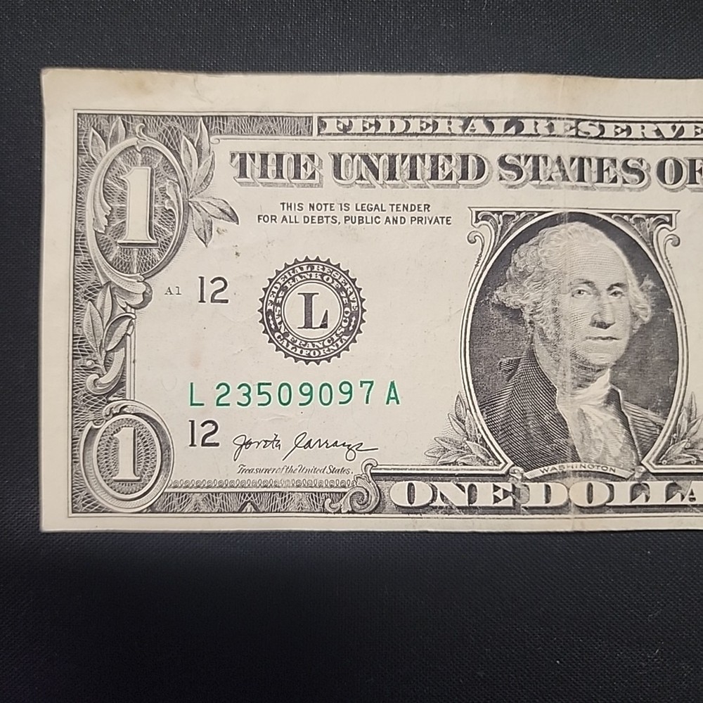 ERROR MISALIGNED MISCUT one dollar bill