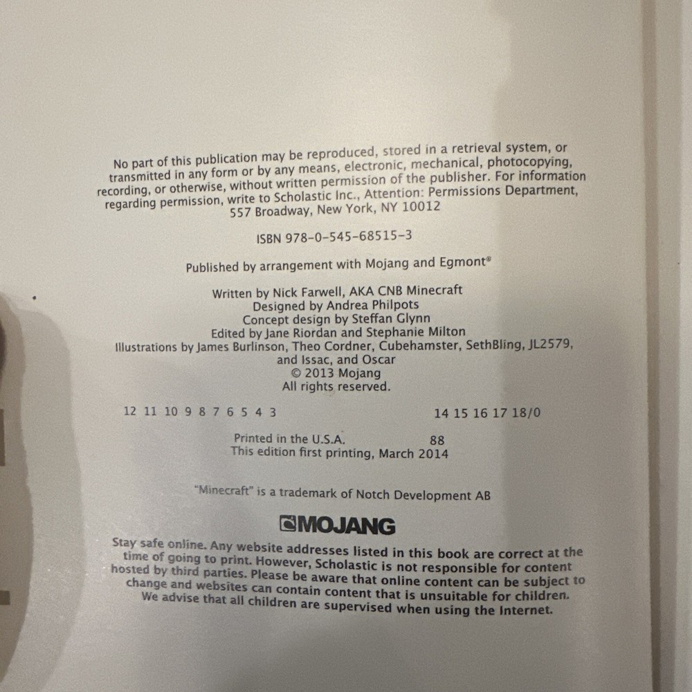 Minecraft Redstone Handbook. Printed 2014. 79 Pages