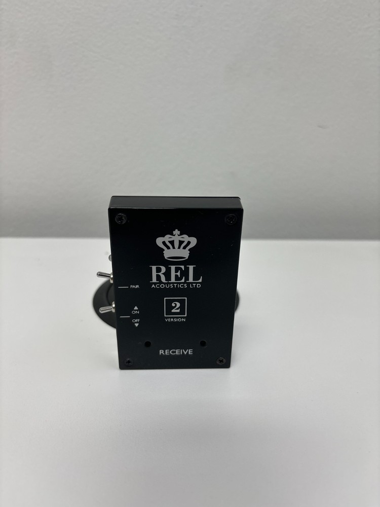 REL Acoustics Arrow™ Wireless Transmitter and Receiver Version 2 - Black - New