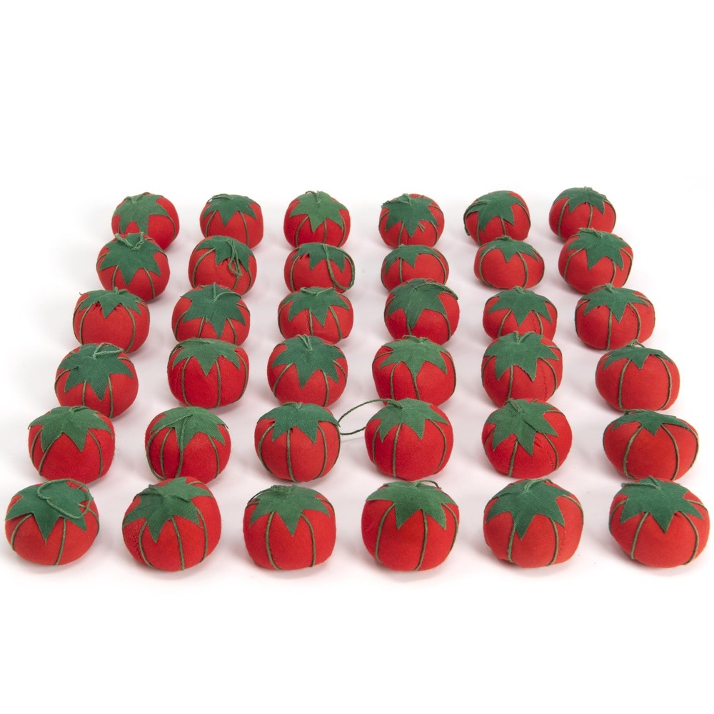Tomato Pin Cushion Cherry Size 1",