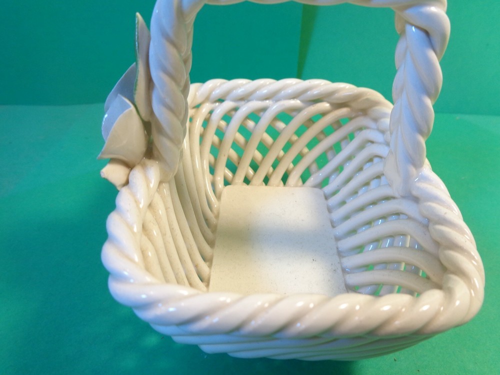 Floral Pattern Trinket Basket (Used/EUC)