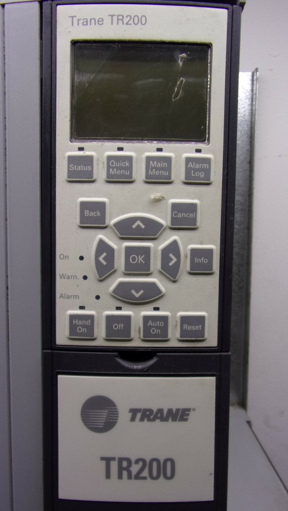 TRANE INDUSTRIAL CONTROL PANEL 174Z4574 WITH TR200