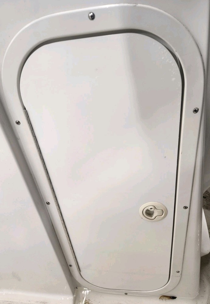 2000 CHRIS CRAFT 210 STARBOARD CONSOLE STORAGE COMPARTMENT DOOR AND FRAME ONLY!
