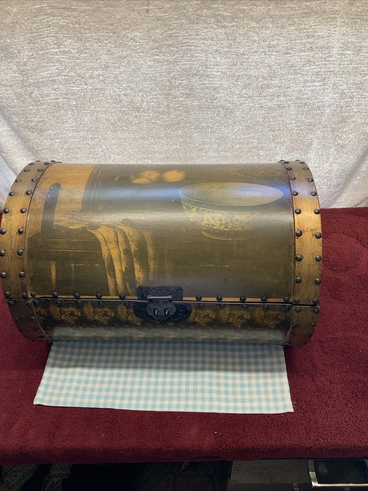 decorative chest