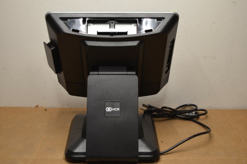 NCR 7745-3100-0006 Touchscreen POS Terminal