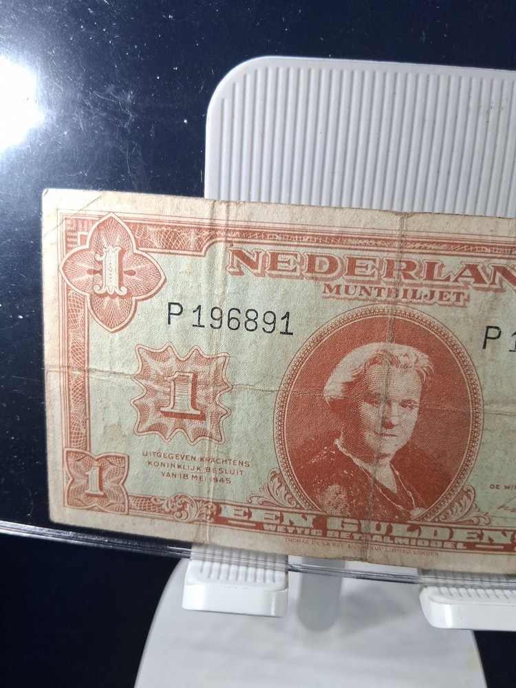 1945 NETHERLAND 1 GULDEN BANKNOTE MOUNT BILJET