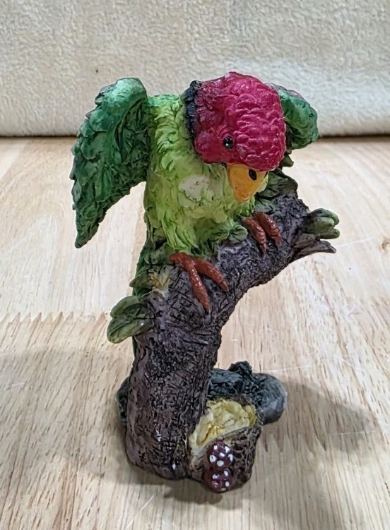 Parrot 3 Inch Figurine