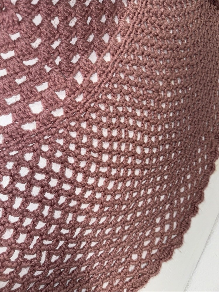 Pink Circle Blanket! Approx 70inches Long