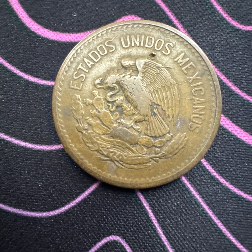 1946 Mexico 20 Centavos Coin