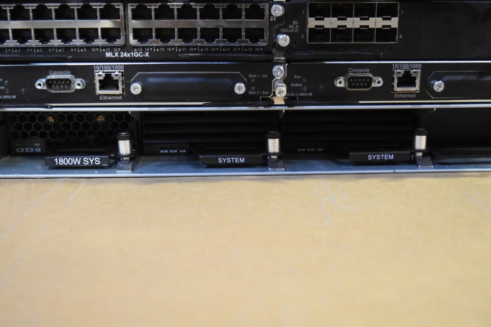 Brocade MLXE-4 Core Router - Assorted Modules *READ*