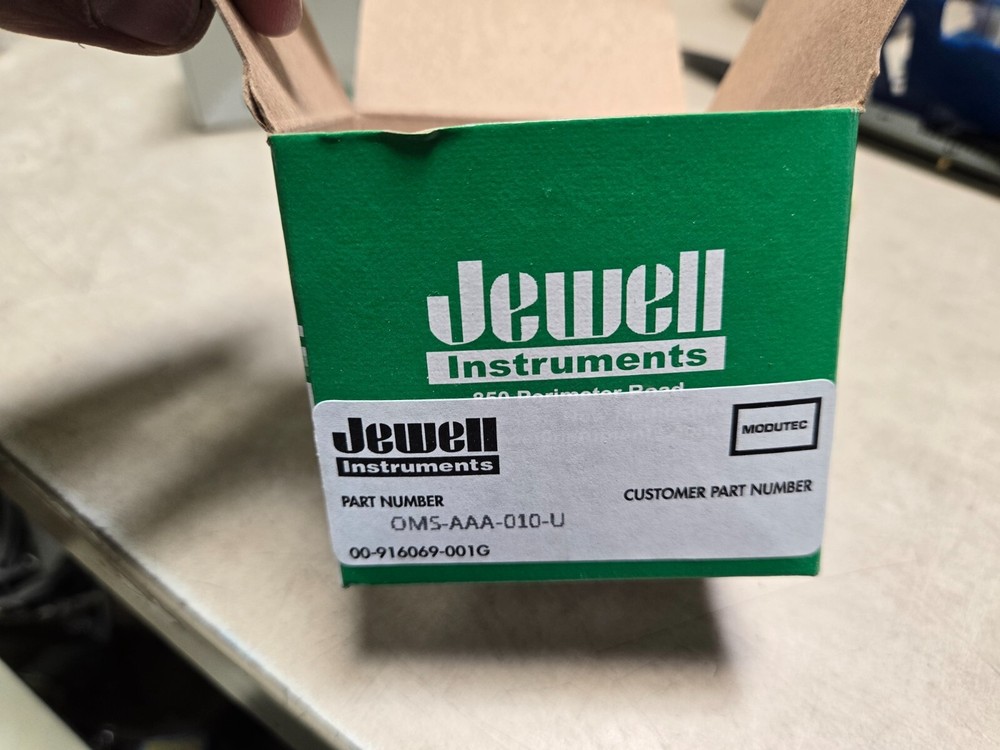 JEWELL / MODUTEC OMS-AAA-010-U Analog Panel Meter