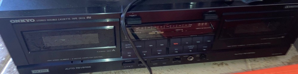 CASSETTE TAPE DECK Onkyo Stereo Double Model R1