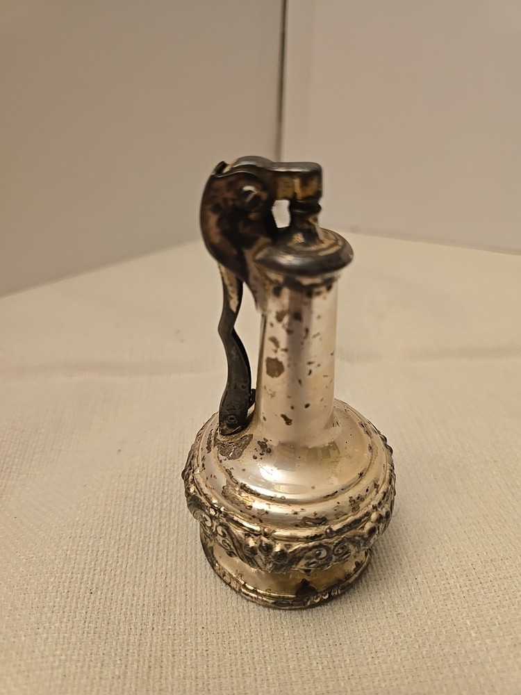 Vintage Ronson "Decanter" Table Lighter Not Tested