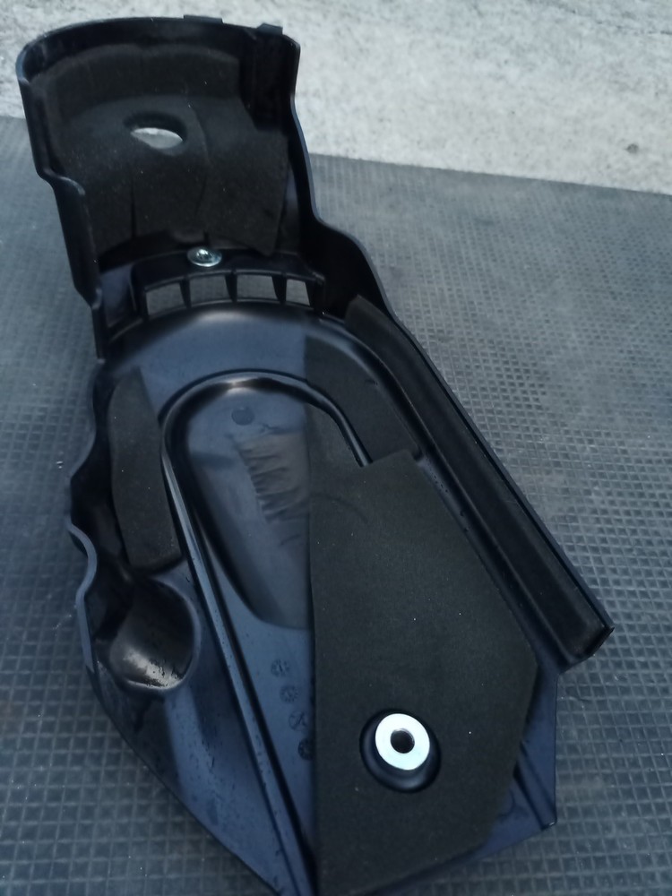 YAMAHA C3 XF50 scooter cvt outer cover