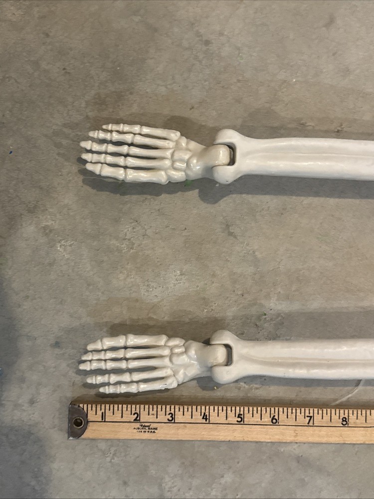 36" Poseable Bone Skeleton Halloween Decorative Prop Off-White -