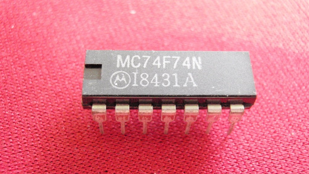 IC BAUSTEIN 74F74 21190-190