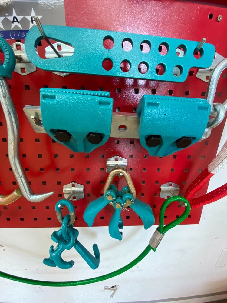 HEAVY DUTY AUTO BODY FRAME MACHINE 25 PIECE PULLING TOOLS AND CLAMPS set 72