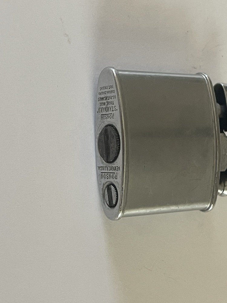 VINTAGE RONSON Standard SILVER Tone LIGHTER