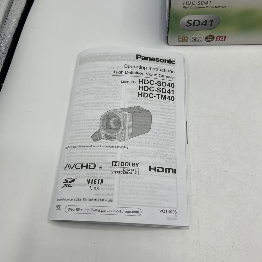 Panasonic HDC-SD41 Camcorder Boxed with Accessories Include Memory Card