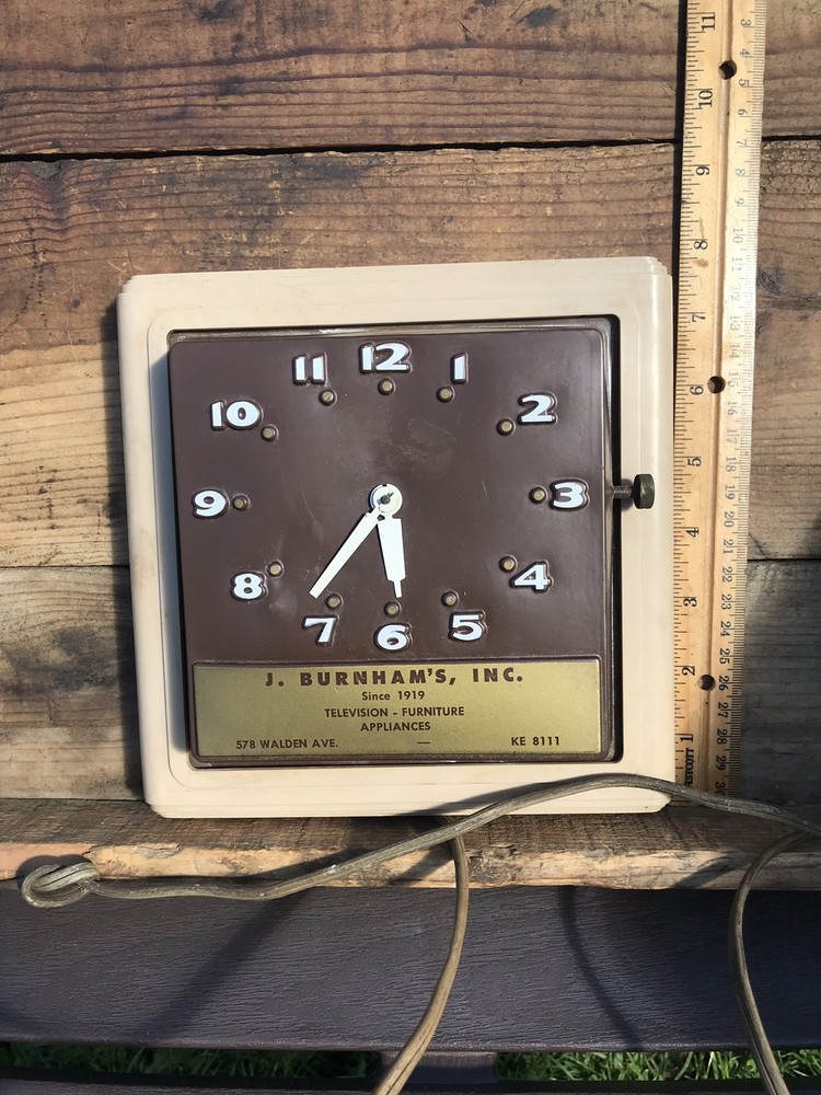 Vintage Advertising Clock Plastic Cellouid Clock Electronics TV