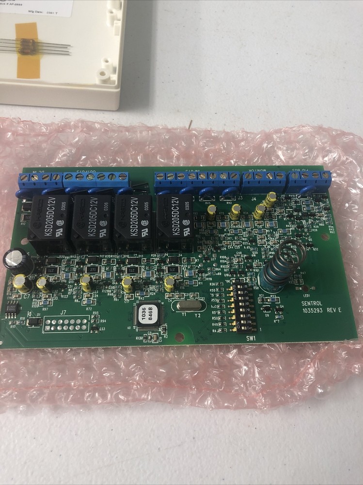 GE Interlogix 4I4O-ID 4 Input 4 Output For Use With Pinpoint System