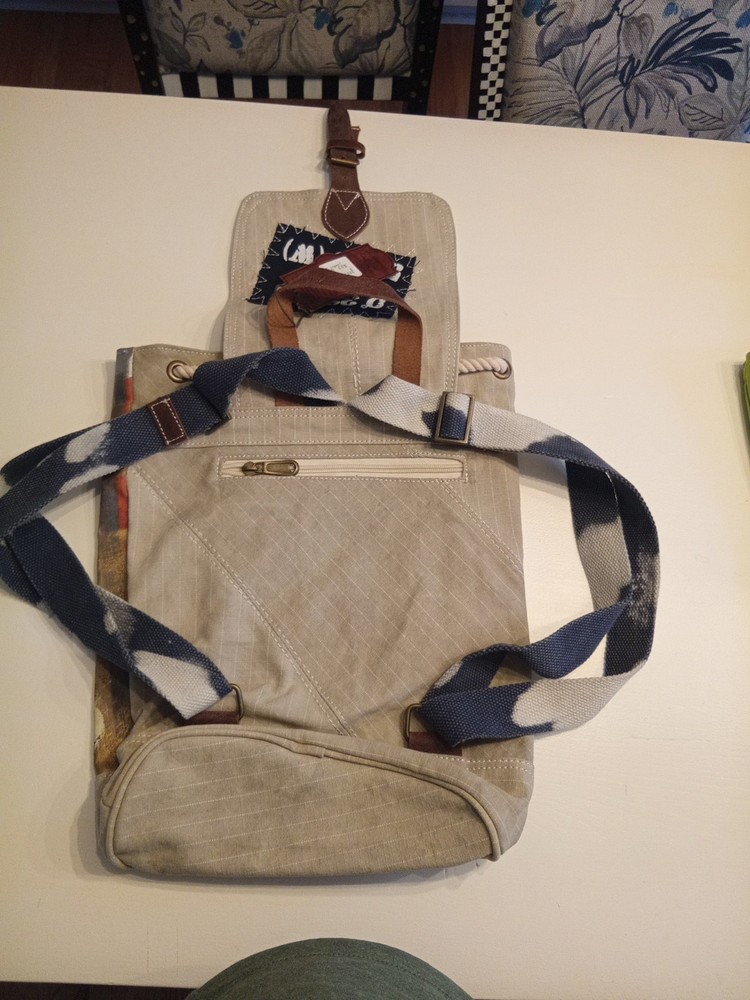 Uchi Bookbag