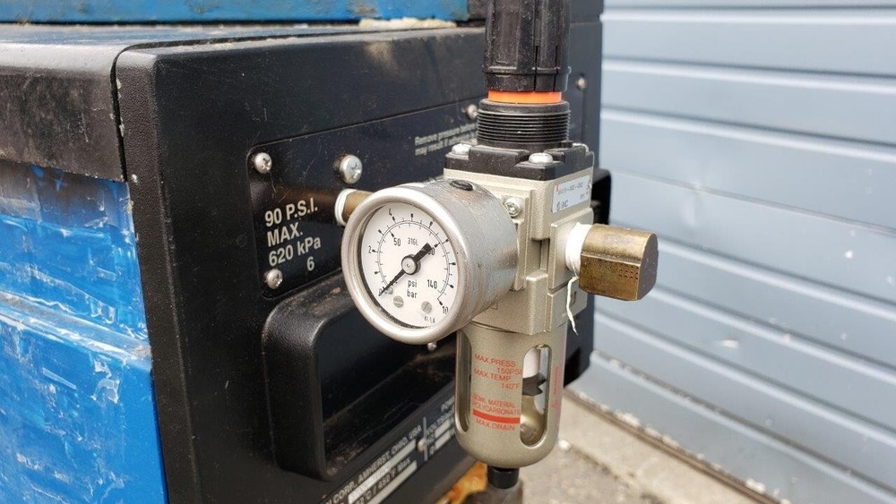 Nordson 3700V Hot Melt Adhesive System