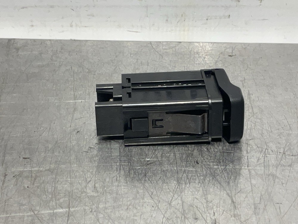 1990-1993 ACURA INTEGRA Hazard Light Switch OEM