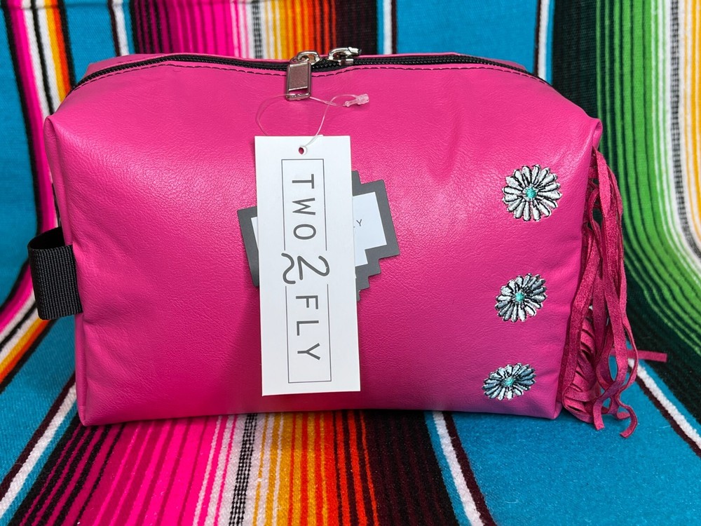 CONCHO ~ MAKEUP/TOILETRY ~ BAG