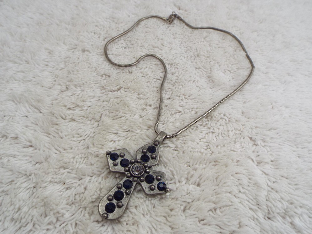 Silvertone Blue Rhinestone Cross Pendant Necklace (D45)