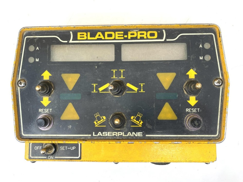 Spectra Physics LaserPlane Blade-Pro 0365-2000 Control Panel & Tracers•