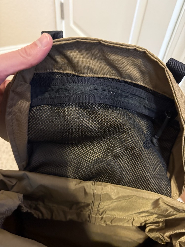 Goruck M22 Coyote/black (Mint)